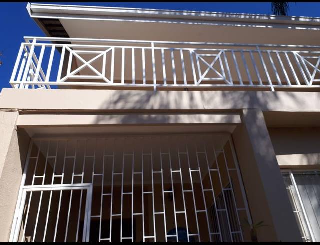 4 BEDROOM HOUSE SOLD IN MAGALIESKRUIN